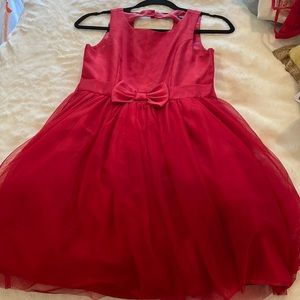 Red dress heart back